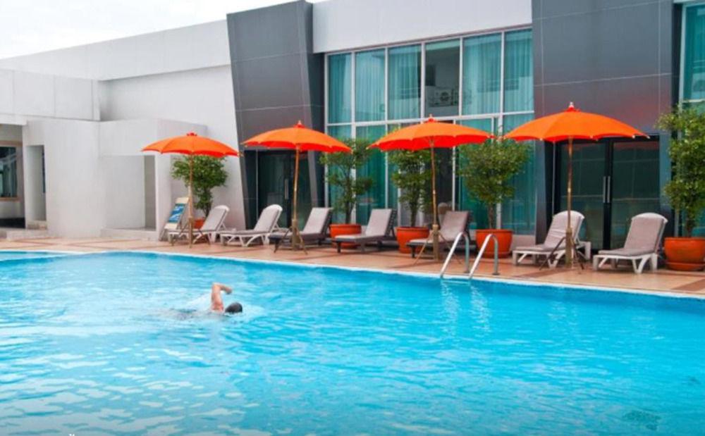 A2 Hotel Bangkok Exterior foto